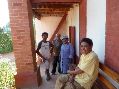 Sylvain au gîte de Bakobako.JPG