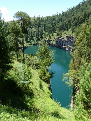 1-4 le lac Tritriva.JPG